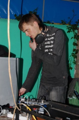 DJ Mirik